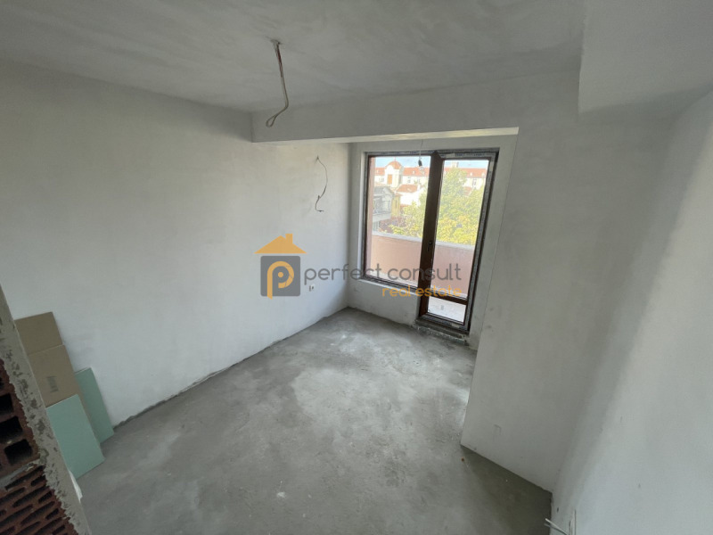 Продава 3-СТАЕН, град Пловдив, Център • 190000 € / 371607.70 лв. • 94688686 1
