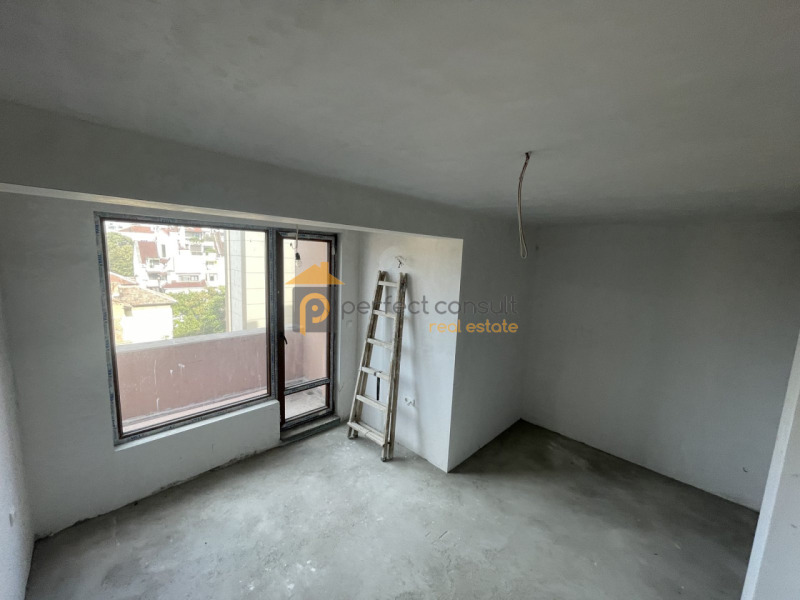 De vânzare  2 dormitoare Plovdiv , Țentâr , 99 mp | 76741197 - imagine [3]