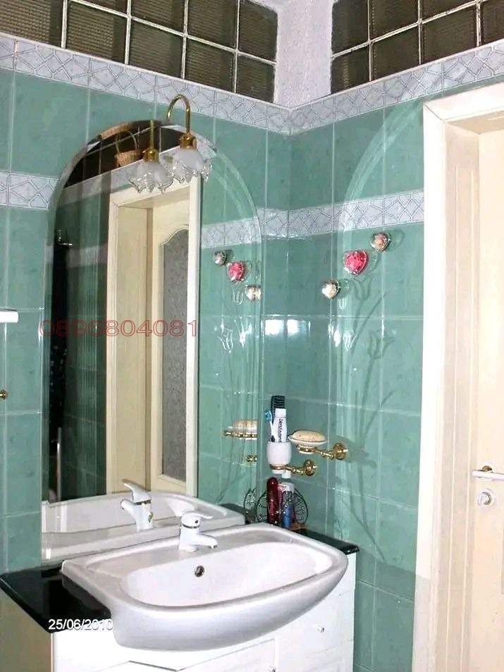 Продава 3-СТАЕН, гр. София, Оборище, снимка 8 - Апартаменти - 55058015
