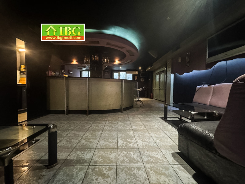 Продава ЗАВЕДЕНИЕ, гр. Русе, Център, снимка 8 - Заведения - 53071186