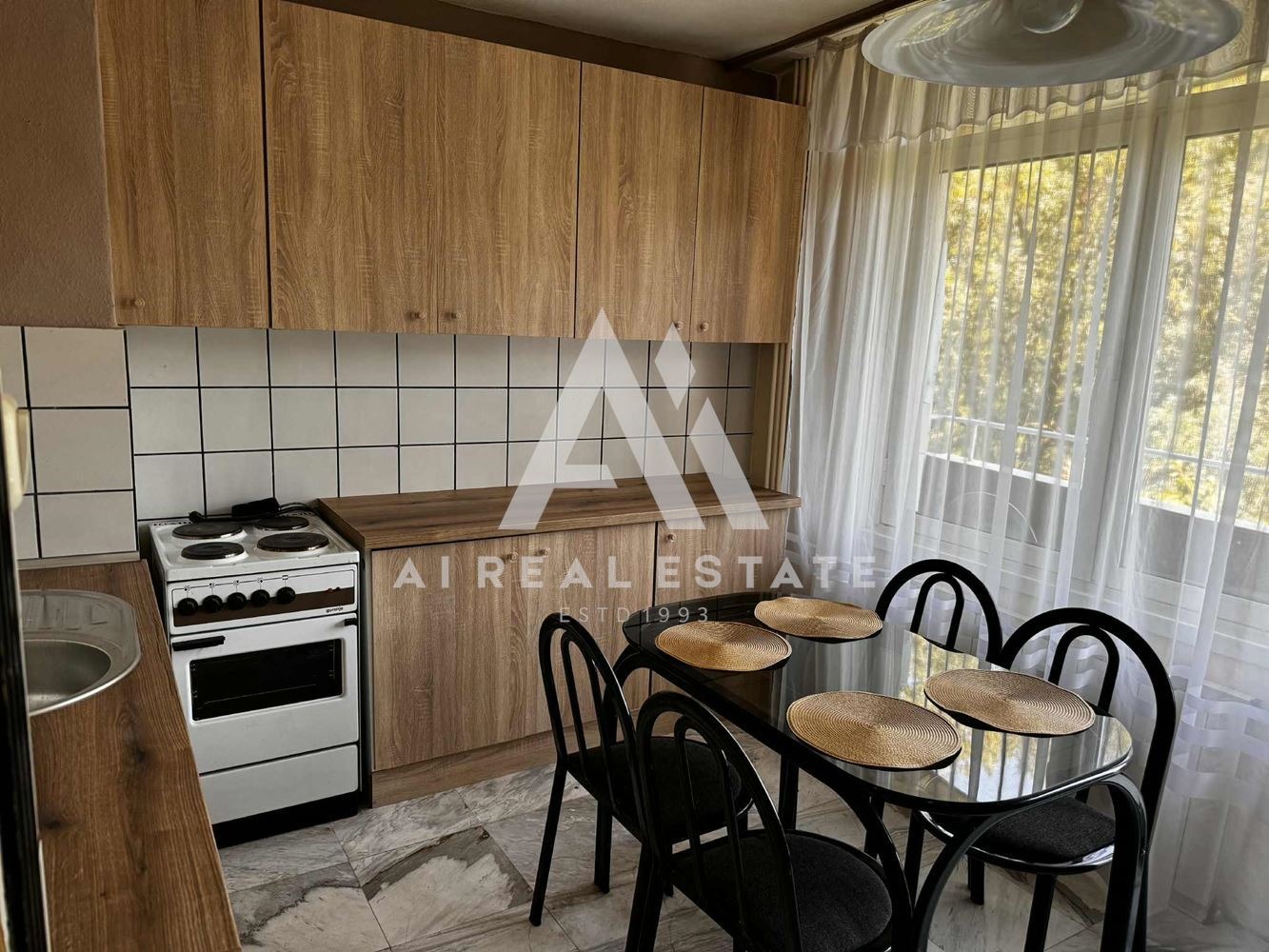 Продава 3-СТАЕН, гр. Плевен, Широк център, снимка 2 - Апартаменти - 52000023
