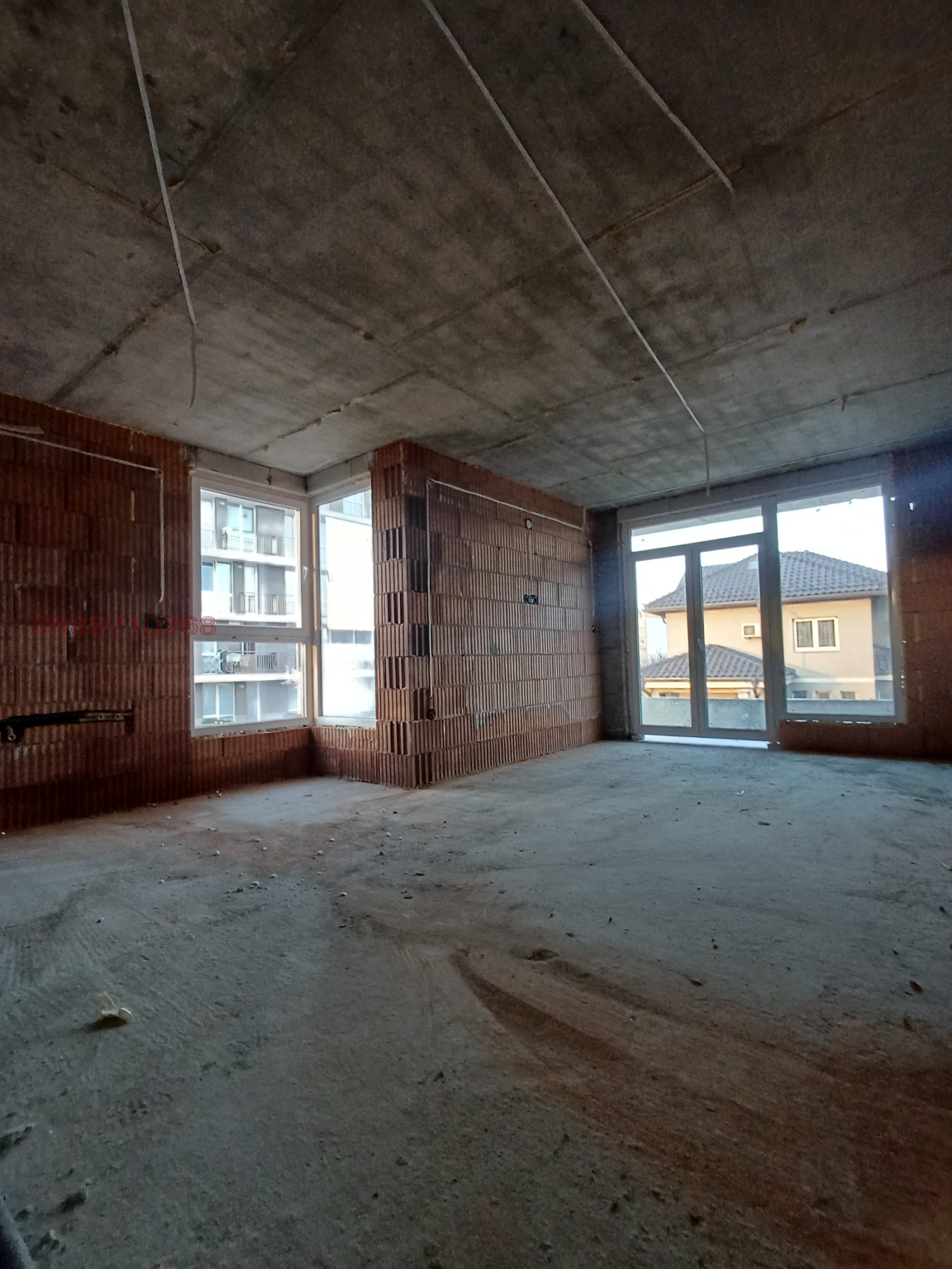 Продава МНОГОСТАЕН, гр. Благоевград, Освобождение, снимка 3 - Апартаменти - 53890309