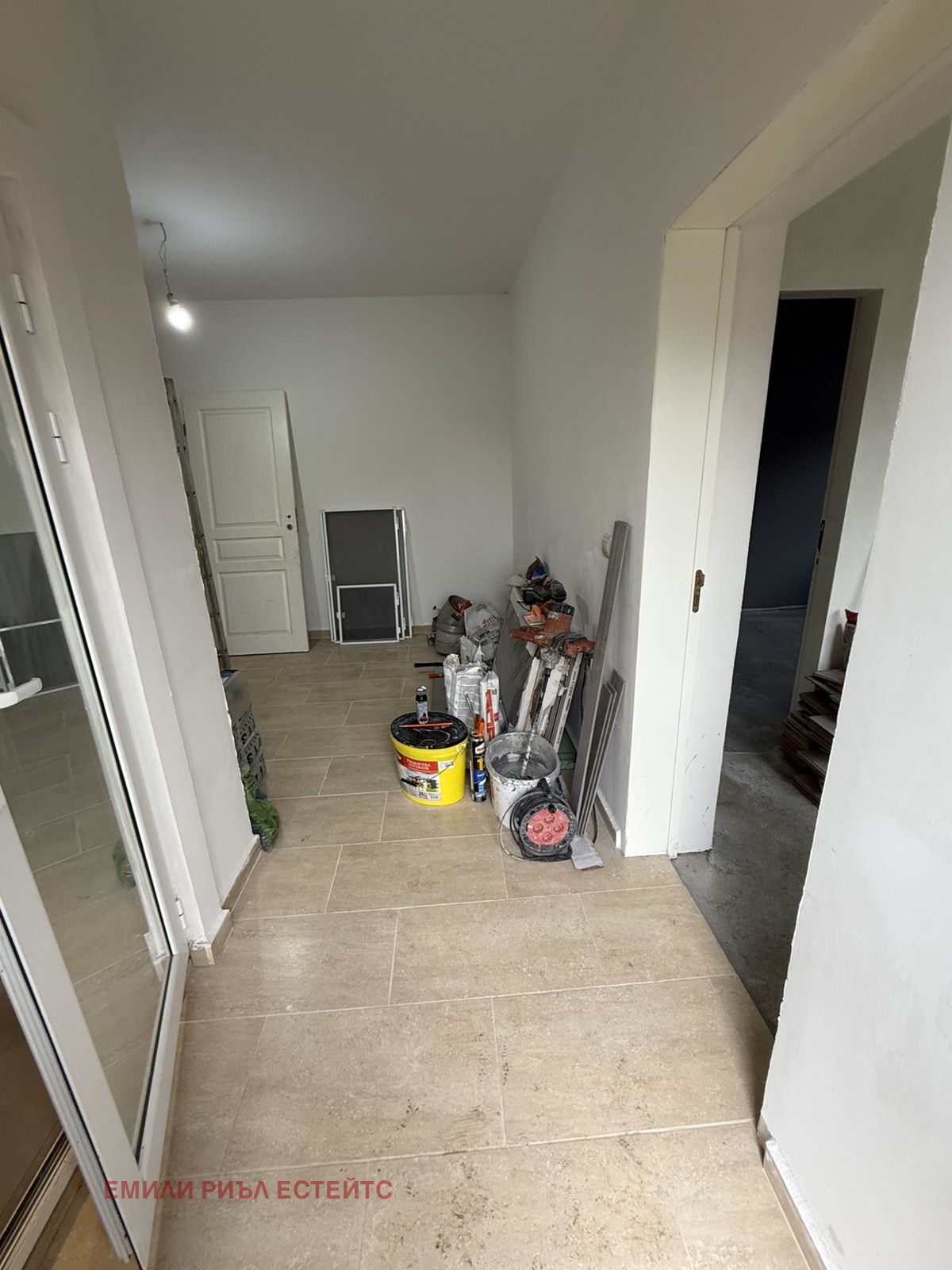 Продава КЪЩА, с. Пожарево, област София област, снимка 4 - Къщи - 56255378