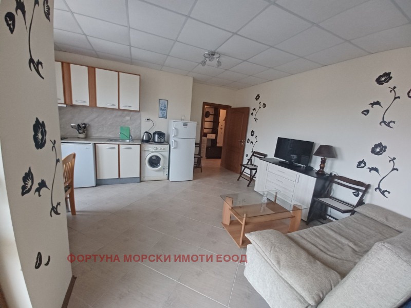 Продава 3-СТАЕН в област Бургас, к.к. Слънчев бряг - 77 кв.м / 82 500 € » 161 355.98 лв., ФОРТУНА МОРСКИ ИМОТИ ЕООД