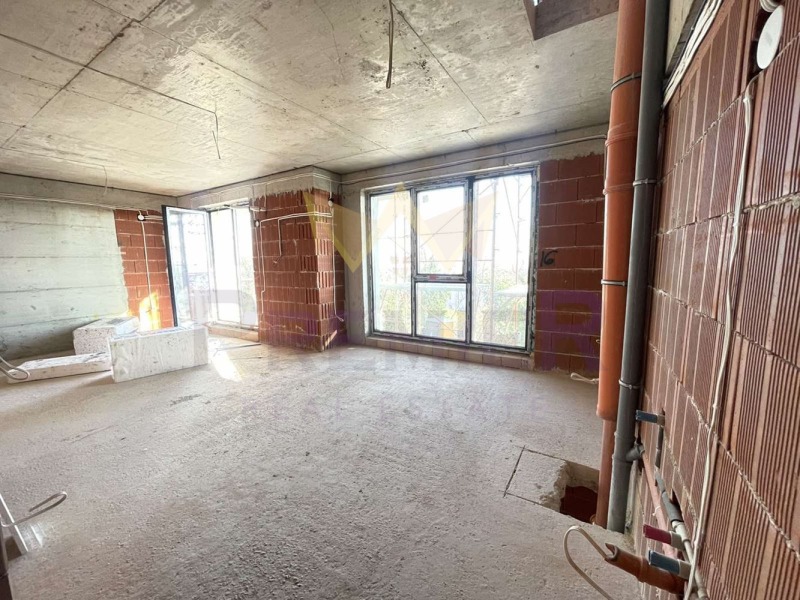 Продава 3-СТАЕН в град Варна, Изгрев - 107 кв.м / 153 900 € » 301 002.24 лв., ИМОТИ ПРЕМИЕР