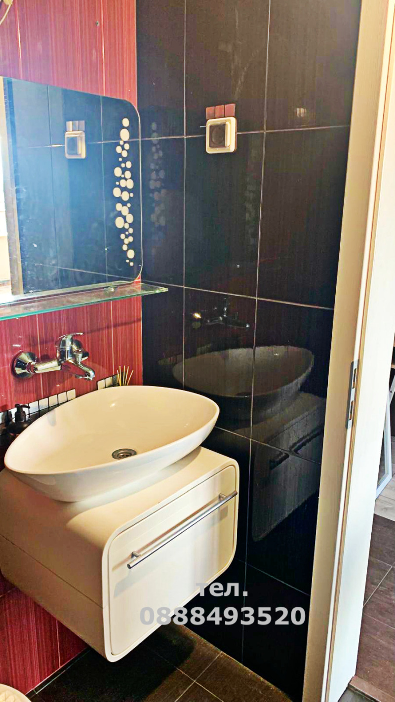 Продава  1-стаен град София , Света Троица , 47 кв.м | 38687261 - изображение [10]