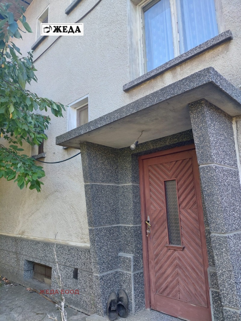 Продава  Етаж от къща област Плевен , гр. Левски , 105 кв.м | 76927683 - изображение [2]