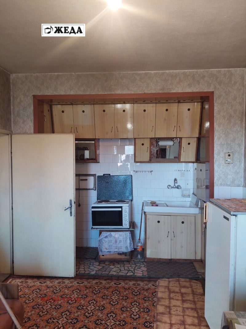 Продава  Етаж от къща област Плевен , гр. Левски , 105 кв.м | 76927683 - изображение [13]