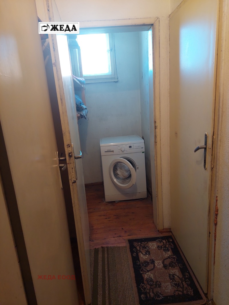 Продава  Етаж от къща област Плевен , гр. Левски , 105 кв.м | 76927683 - изображение [16]