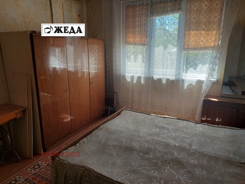 Продава  Етаж от къща област Плевен , гр. Левски , 105 кв.м | 76927683 - изображение [8]