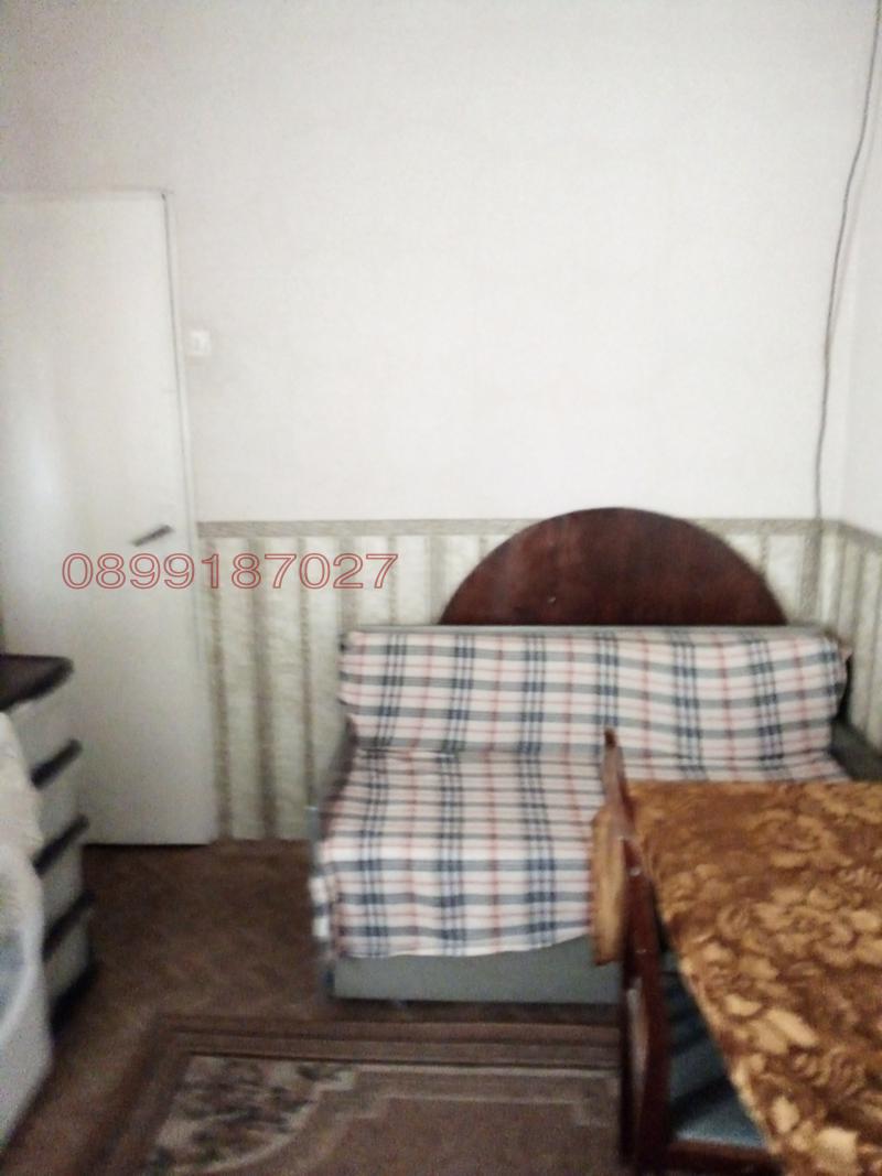 Продава КЪЩА, гр. Бургас, Победа, снимка 2 - Къщи - 52781120