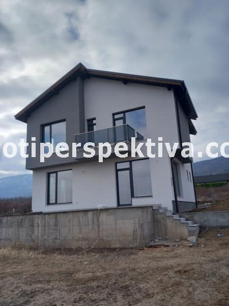 Продава КЪЩА, с. Брестник, област Пловдив, снимка 4 - Къщи - 49166178