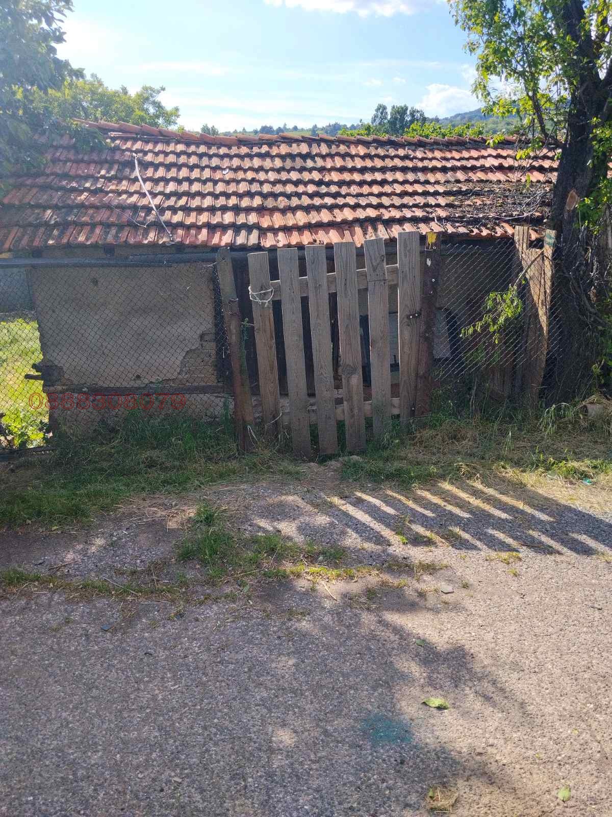Продава КЪЩА, с. Елешница, област София област, снимка 15 - Къщи - 54729398