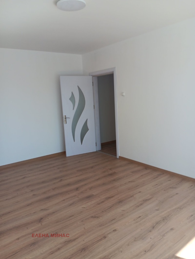 Te koop  1 slaapkamer Sjumen , Trakija , 61 m² | 71393522 - afbeelding [2]