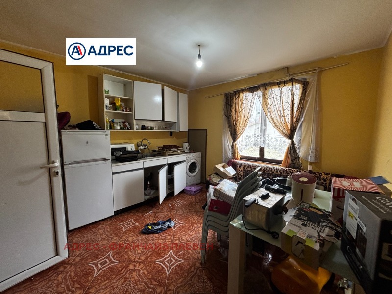 Продава КЪЩА, гр. Гулянци, област Плевен, снимка 7 - Къщи - 53594725