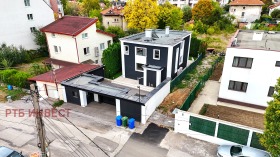 Dom Owcza kupel, Sofia