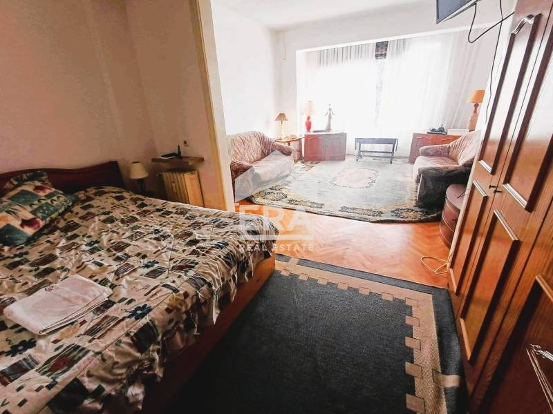 Продава 2-СТАЕН, гр. София, Център, снимка 3 - Апартаменти - 52463601