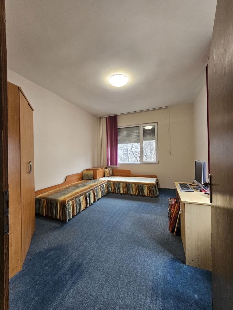 Продава 3-СТАЕН, гр. Плевен, Идеален център, снимка 3 - Апартаменти - 53119849