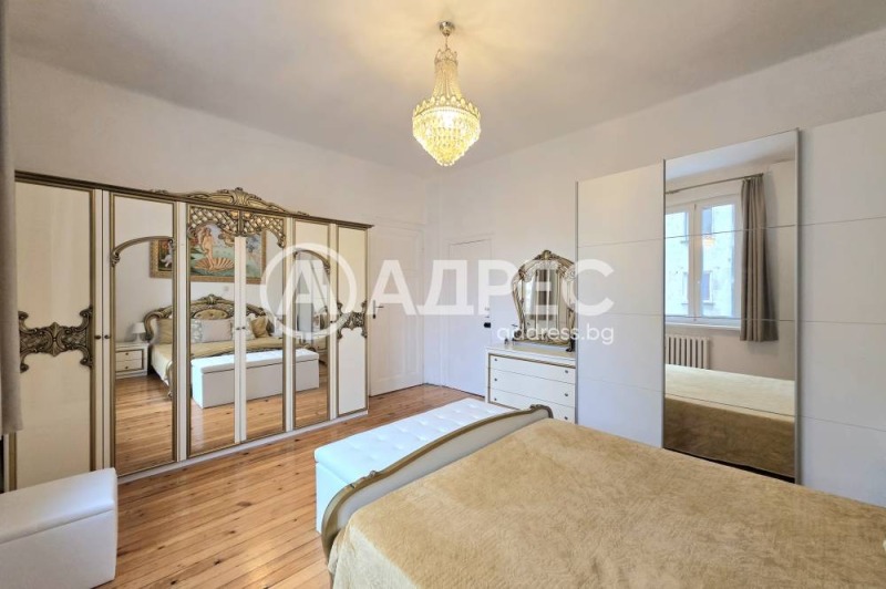 Продава 3-СТАЕН, гр. София, Център, снимка 12 - Апартаменти - 53228909