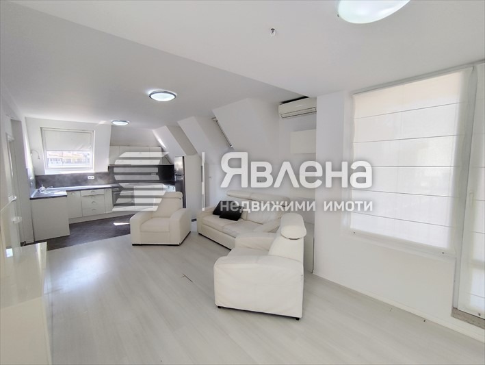 Продава 3-СТАЕН, гр. Пловдив, Кючук Париж, снимка 3 - Апартаменти - 53613396