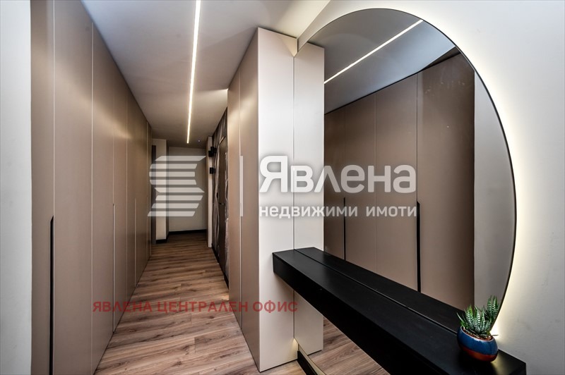 Продава 4-СТАЕН, гр. София, Център, снимка 16 - Апартаменти - 53183324