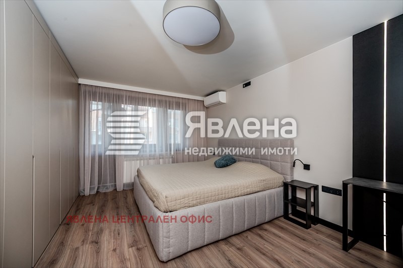 Продава 4-СТАЕН, гр. София, Център, снимка 9 - Апартаменти - 53183324
