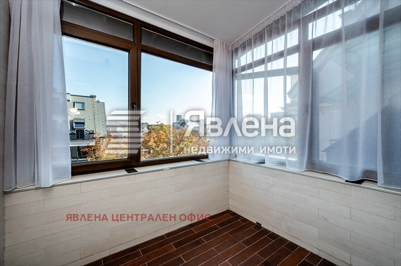 Продава 4-СТАЕН, гр. София, Център, снимка 13 - Апартаменти - 53183324