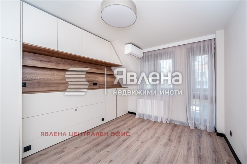 Продава 4-СТАЕН, гр. София, Център, снимка 15 - Апартаменти - 53183324
