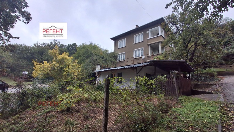 Продава  Етаж от къща град Габрово , Център , 132 кв.м | 34575375