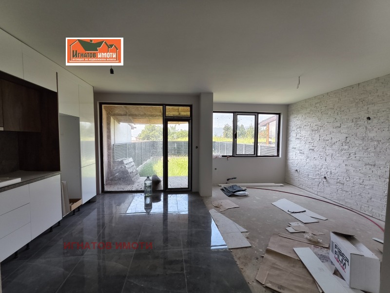 For Sale  House Pazardzhik , Ustrem , 142 sq.m | 13189569