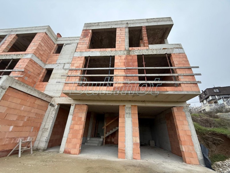 Продава КЪЩА, гр. Варна, к.к. Чайка