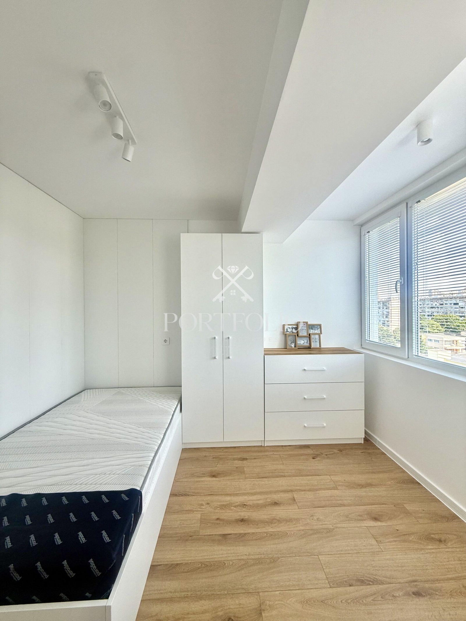 Продава 3-СТАЕН, гр. Бургас, Славейков, снимка 13 - Апартаменти - 55211387
