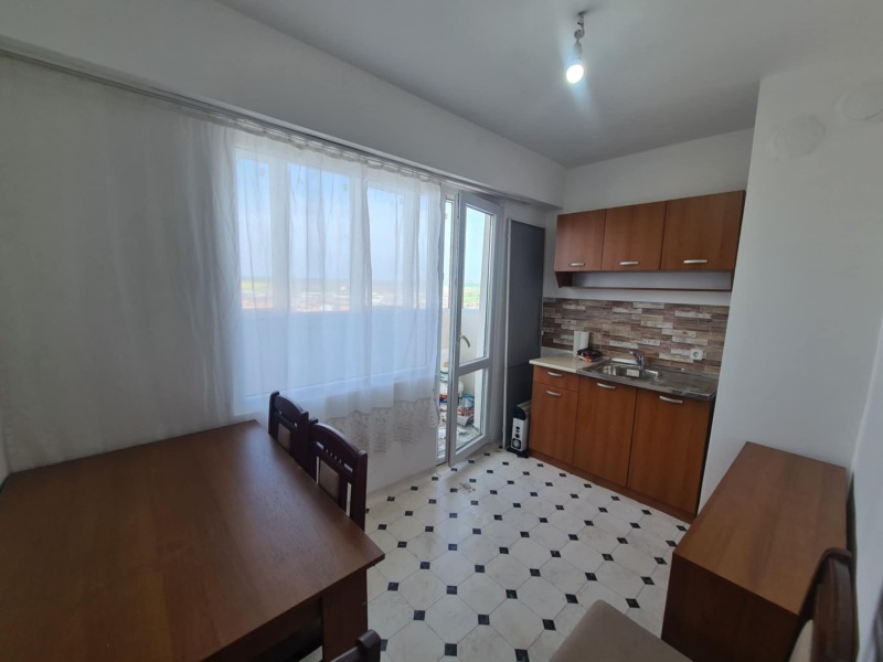 Продава 1-СТАЕН, гр. Хасково, Червена стена