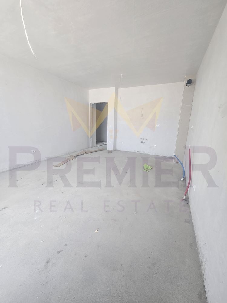 Продава  2-стаен град София , Дружба 2 , 84 кв.м | 29468104