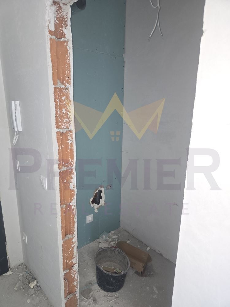 Продава  2-стаен град София , Дружба 2 , 84 кв.м | 29468104 - изображение [12]
