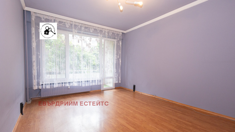 Продава  3-стаен град София , Младост 4 , 85 кв.м | 76631509