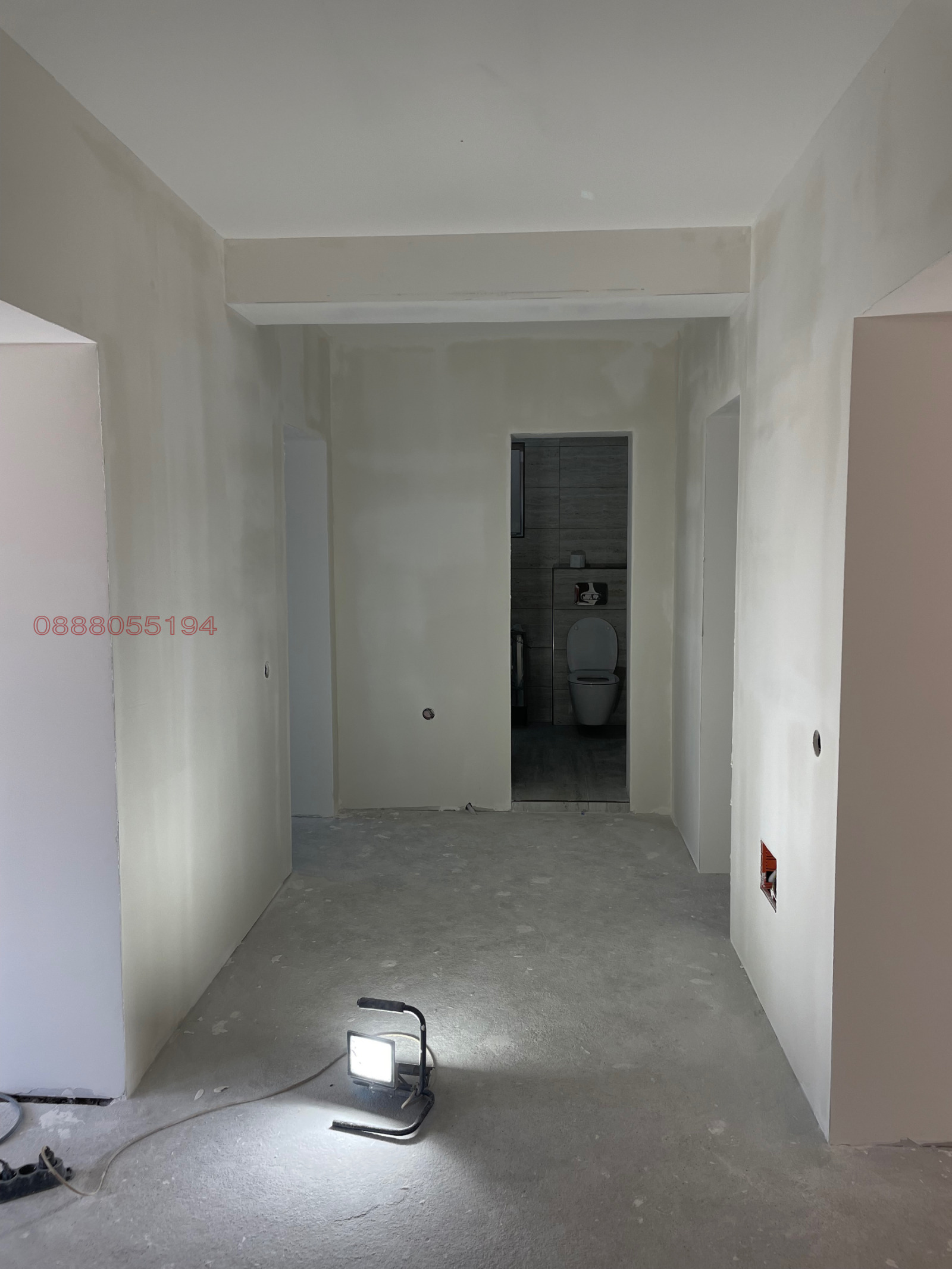 Продава ЕТАЖ ОТ КЪЩА, гр. Добрич, Автогара, снимка 4 - Етаж от къща - 55564034