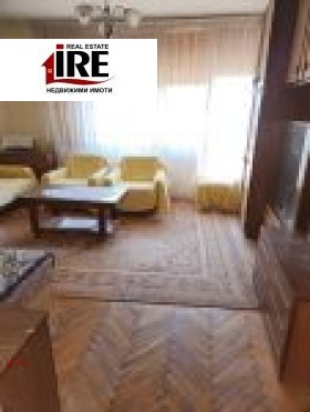 Продава 3-СТАЕН, гр. Кърджали, Център, снимка 2 - Апартаменти - 53993867