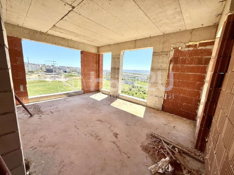 Продава  4-стаен, град Варна, Владислав Варненчик 1 •  169 990 EUR • ID 82007516 — holmes.bg - [1] 