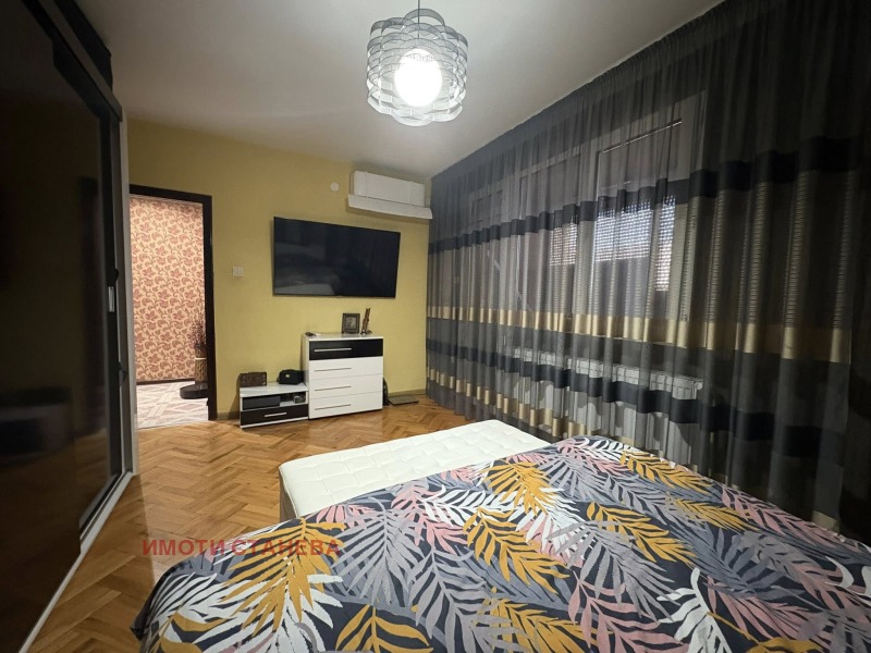 Продается  3 спальни Видин , Петко Каравелов , 130 кв.м | 16063870 - изображение [10]