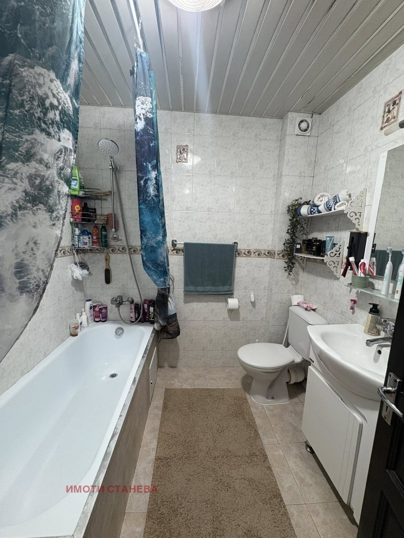 Продается  3 спальни Видин , Петко Каравелов , 130 кв.м | 16063870 - изображение [13]