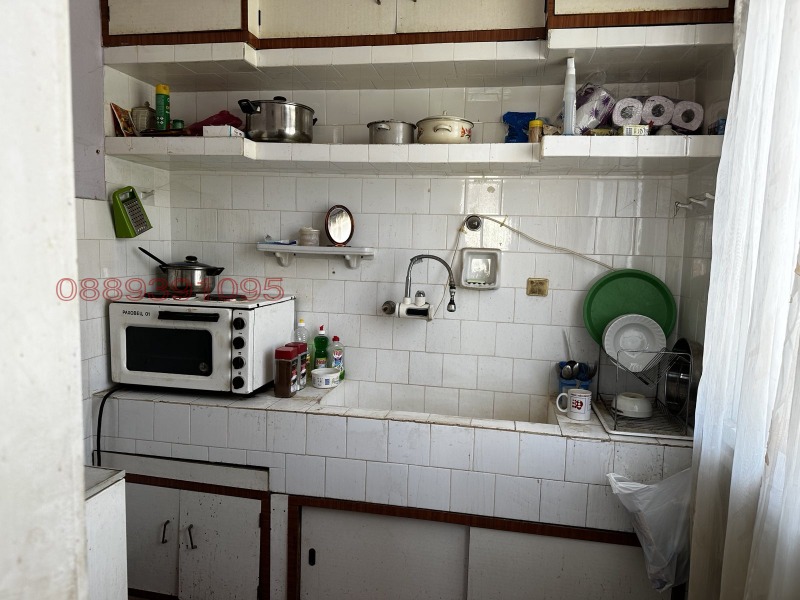 Продава ЕТАЖ ОТ КЪЩА, гр. Чирпан, област Стара Загора, снимка 13 - Етаж от къща - 52779886