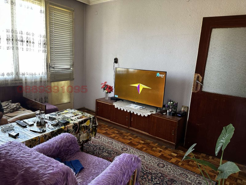 Продава ЕТАЖ ОТ КЪЩА, гр. Чирпан, област Стара Загора, снимка 10 - Етаж от къща - 52779886