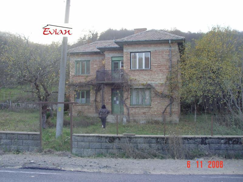Продава КЪЩА, с. Вонеща вода, област Велико Търново, снимка 8 - Къщи - 44542206