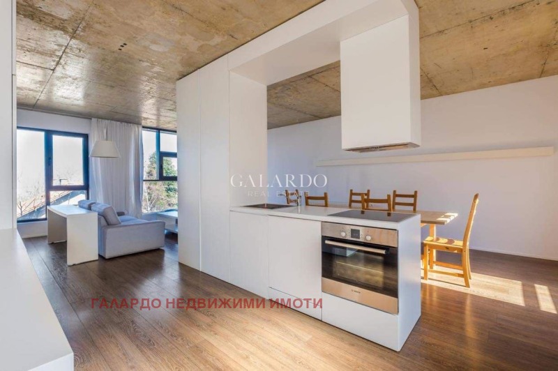 In vendita  Casa Sofia , Boiana , 255 mq | 30117229