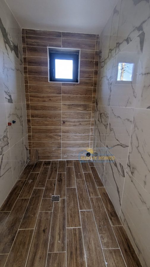 Продава КЪЩА, с. Поликраище, област Велико Търново, снимка 14 - Къщи - 54491610