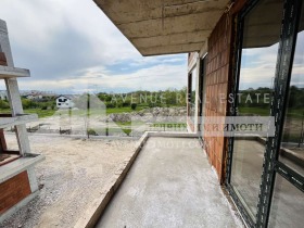 3-стаен град Пловдив, Остромила 10