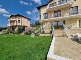 Продава къща област Бургас с. Кошарица - [1] 