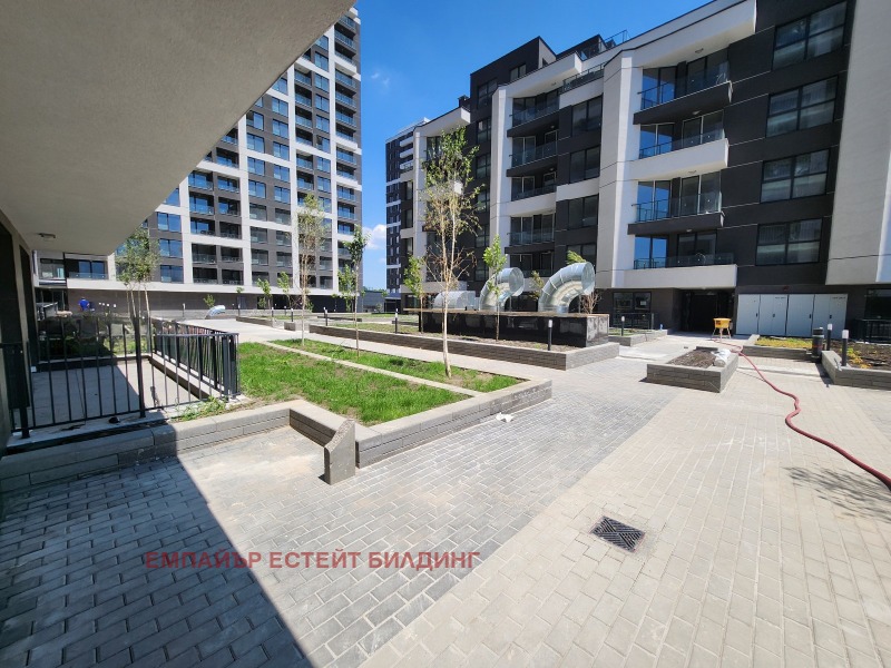 Продава 3-СТАЕН, гр. София, Център, снимка 2 - Апартаменти - 52802442