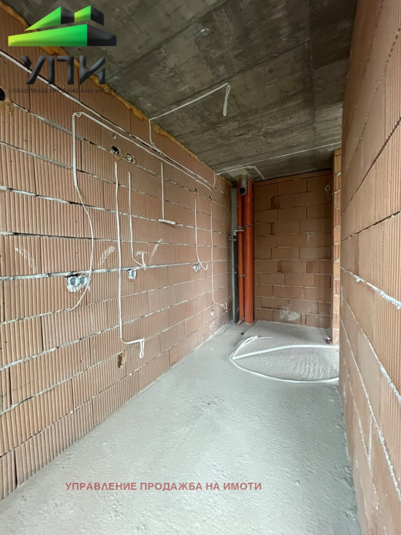 Продава МНОГОСТАЕН, гр. София, Изток, снимка 14 - Апартаменти - 52475744